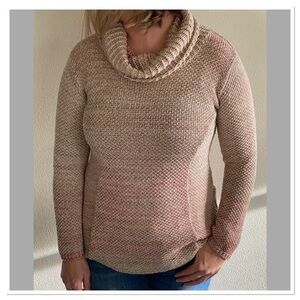 Cotton Country turtle neck ombré sweater